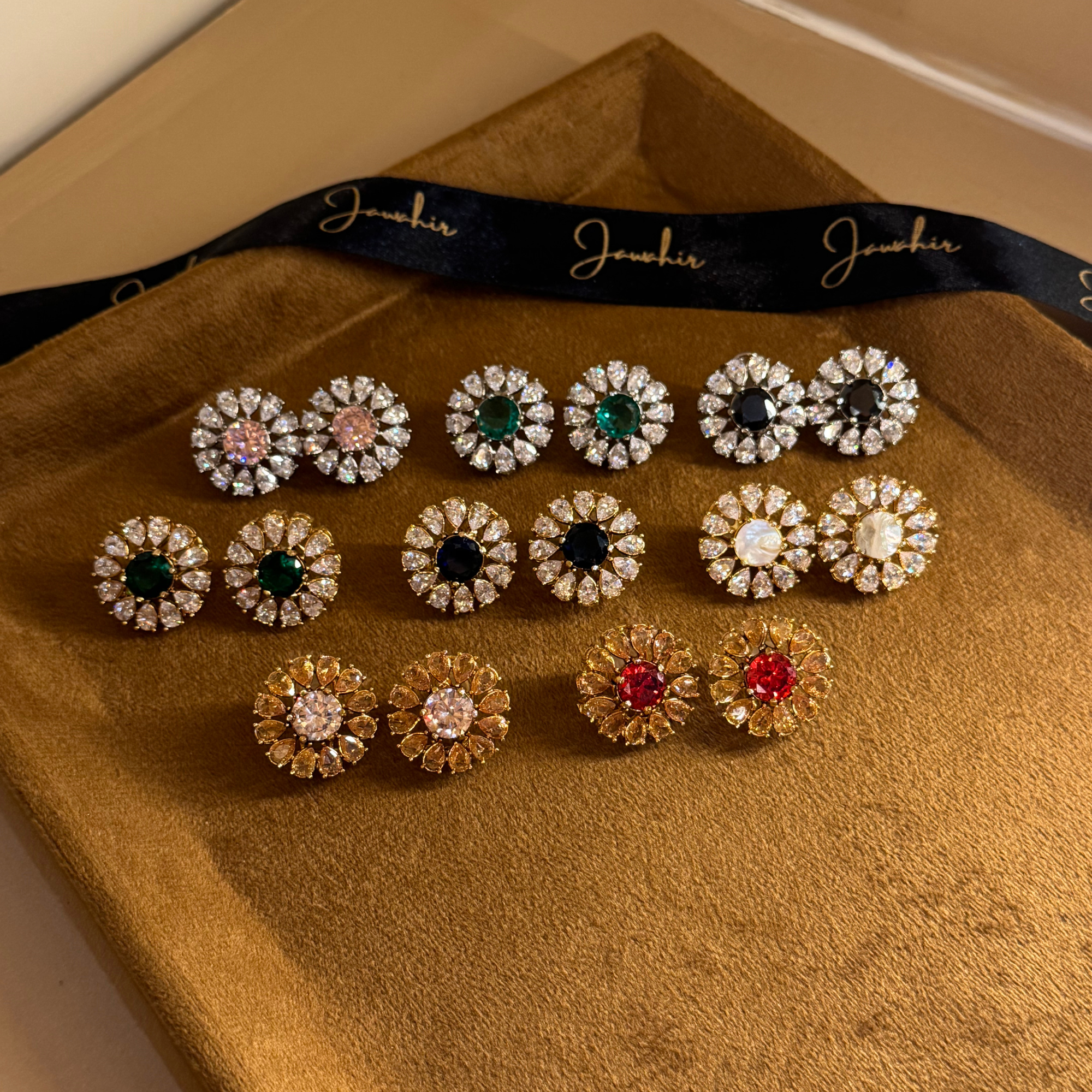 Bloom Studs