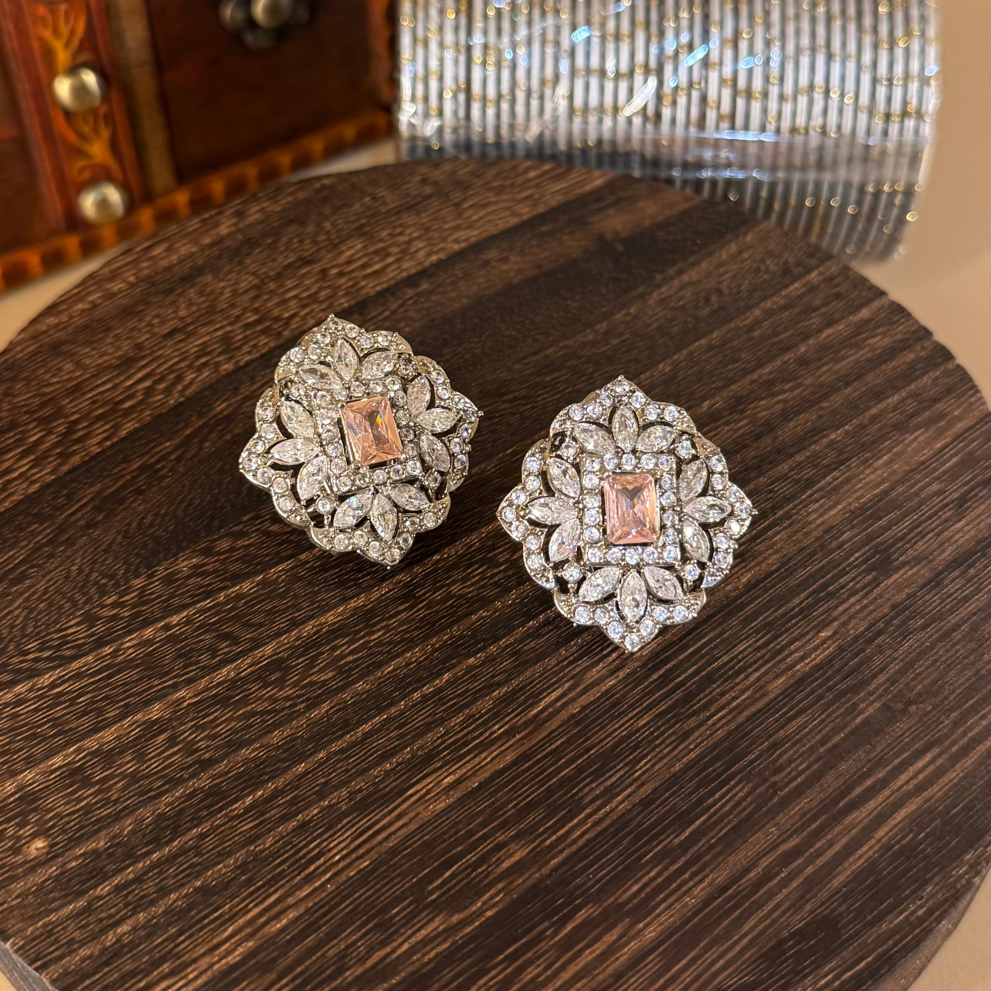 Zehra Studs